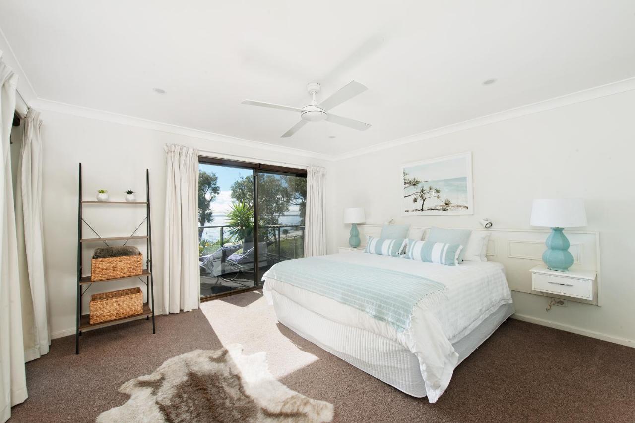 Dutchie'S Dream - Glorious Views And Opposite Dutchies Beach Nelson Bay Exterior foto
