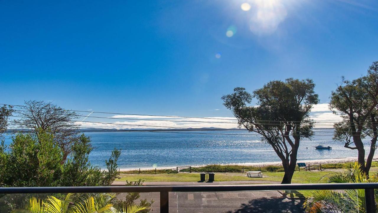 Dutchie'S Dream - Glorious Views And Opposite Dutchies Beach Nelson Bay Exterior foto